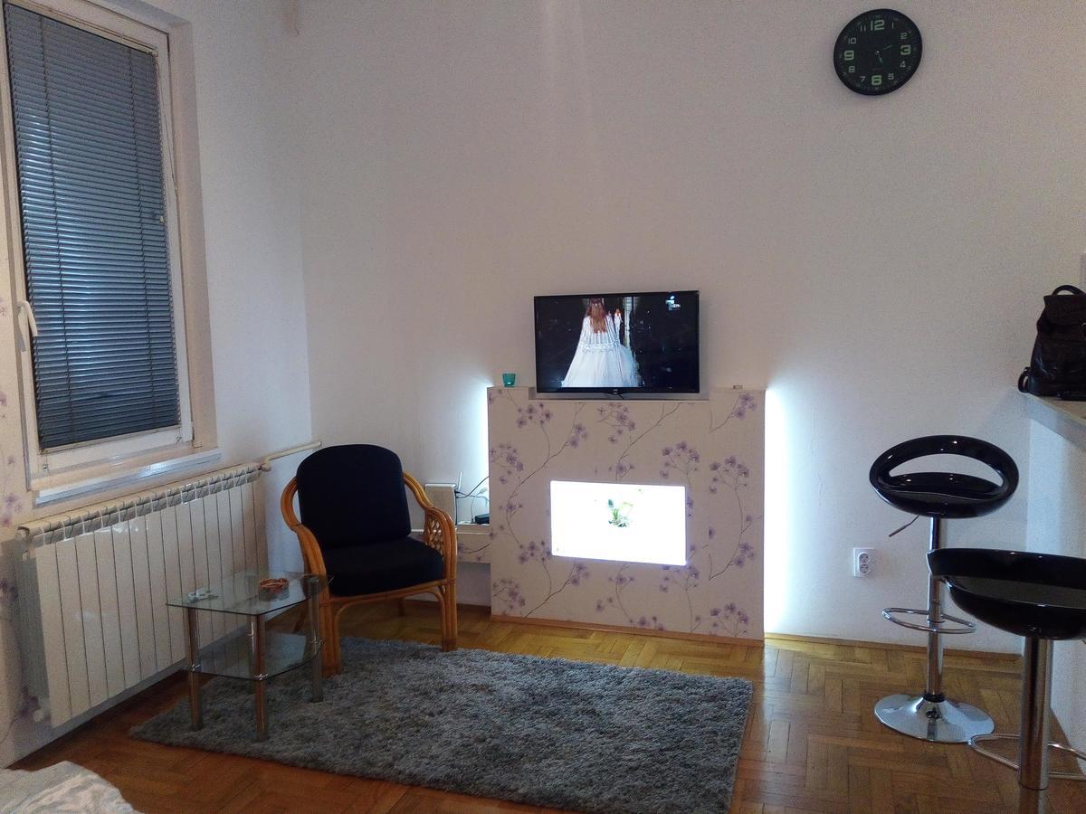 Apartment Aska Belgrade Luaran gambar